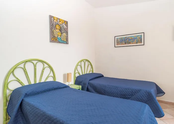 Odoardo By Interhome Коста-Парадисо